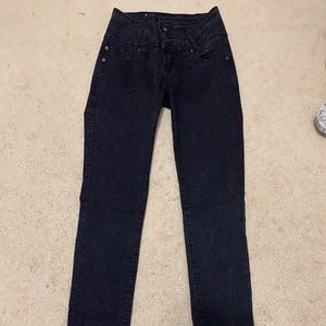 high waisted black jeans